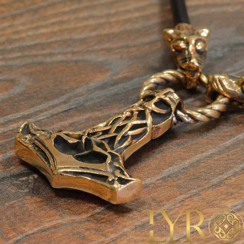 Torshammer med Fenrishoder - Bronse