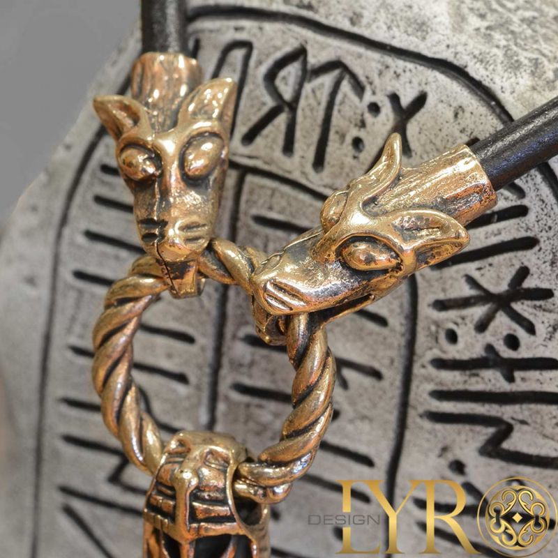 Torshammer med Fenrishoder - Bronse
