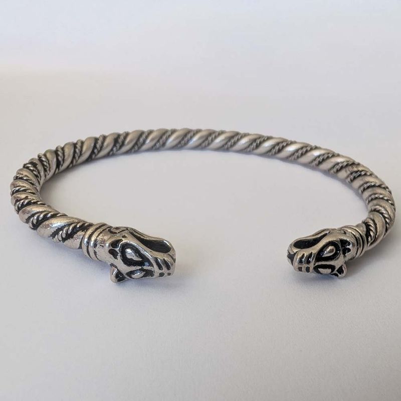 Vikingarmring Ulvehoder - Sølvbelagt